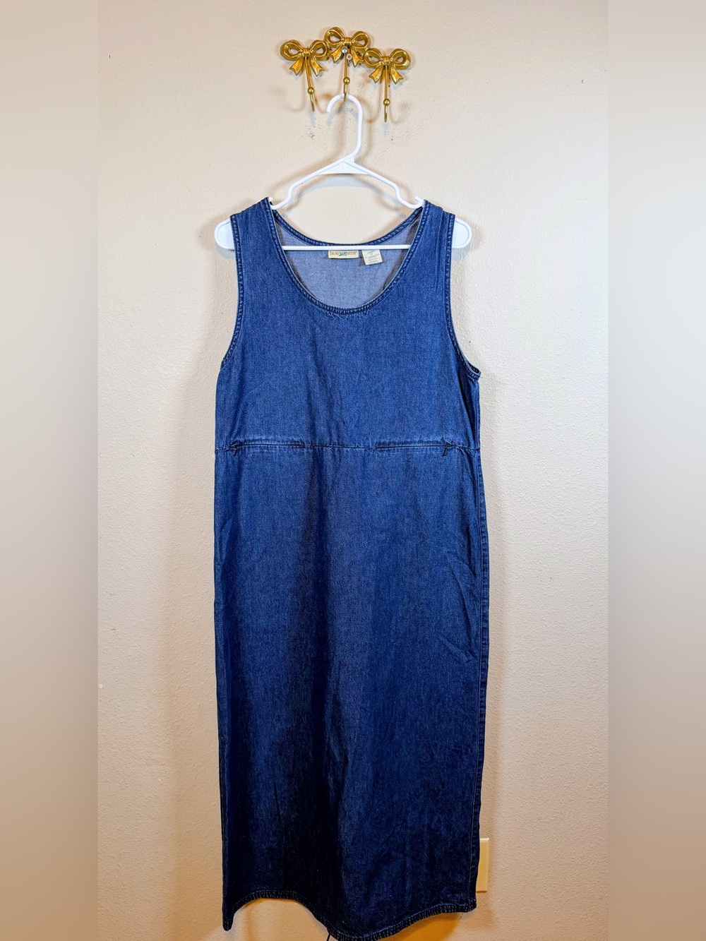 TravelSmith  Vintage Dark Blue Denim  Tank Dress with zipper pockets. Size 10